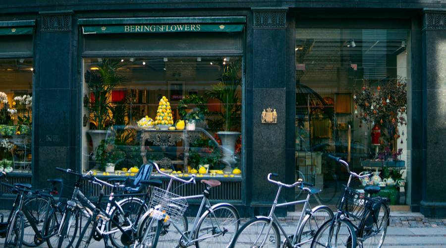 shop front glass replacement