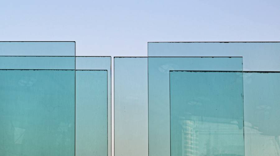 comparison diagram of standard laminated toughened and double glazed glass types